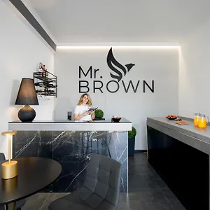 Mr Brown And Guest house