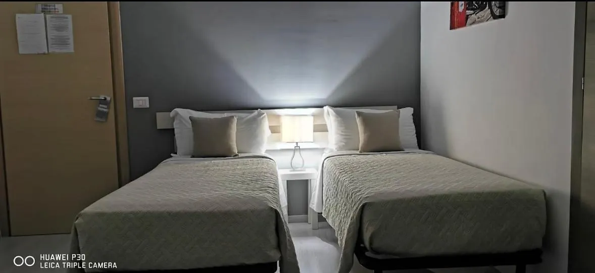 Domus Viatoris Hotel Rome 2*,